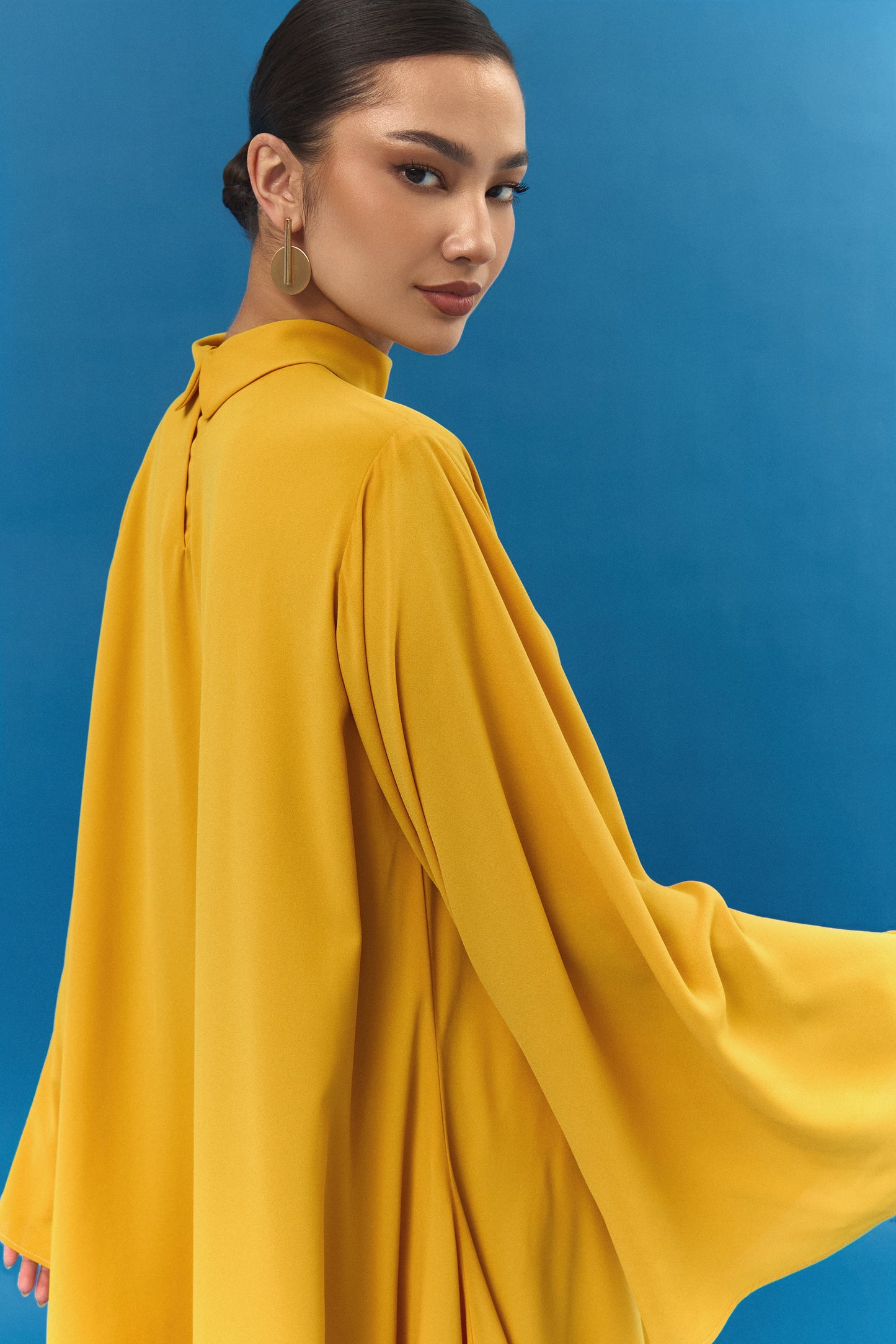 Look 3